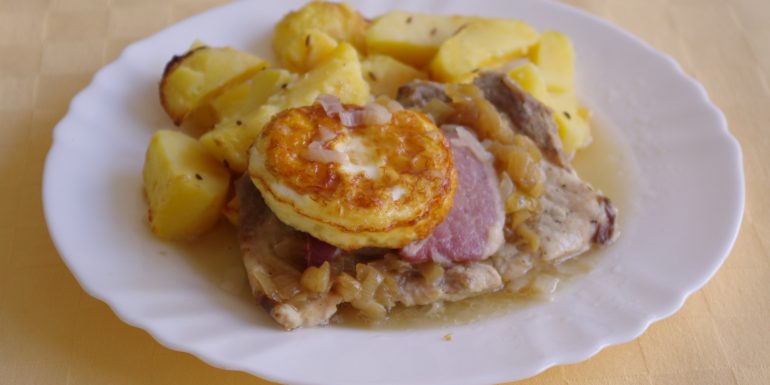 Brav.drevorubačský-rezeň-s-volským-okompečené-zemiaky