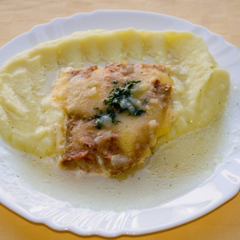 Ryba-Mahi-Mahi-gratinovaná-so-syrom-zemiaková-kaša