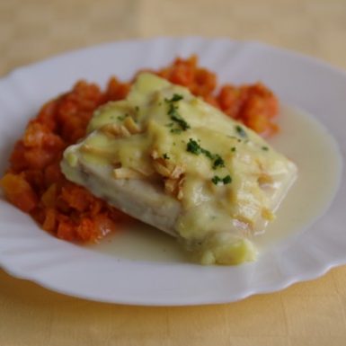 Rybie-filé-zapeč.-s-jablkami-a-bešamelompečená-tekvica