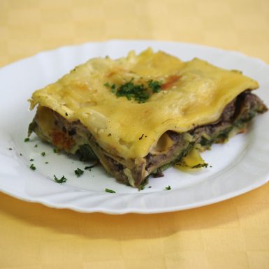 Veg.lazane-s-krémovým-špenátomhubami-a-bešamelom